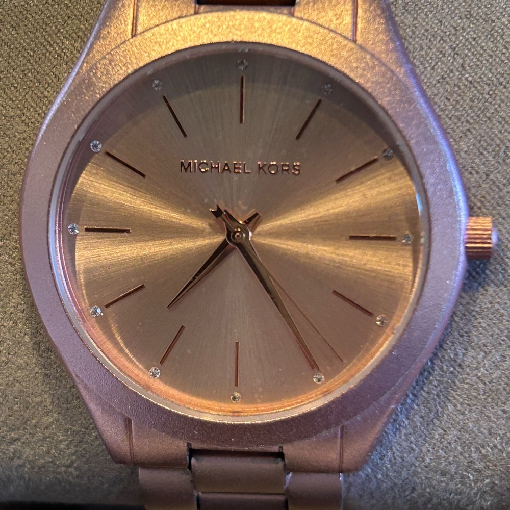 Women’s Michael Kors Oversized Slim Runway Pink-Tone Aluminum Watch